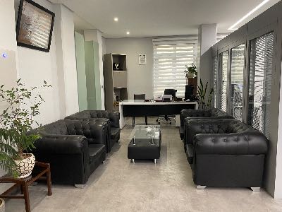 رهن و اجاره آپارتمان پاسداران ۲۰۸ متری ۵ خوابه  ۱۳ ساله - 8019313