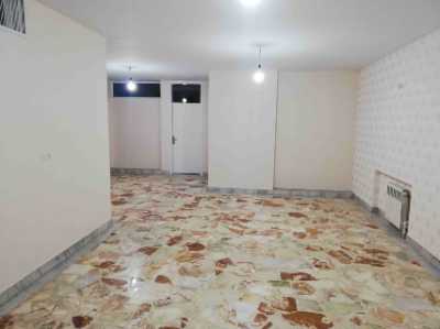 معاوضه آپارتمان نارمک ۱۳۳ متری ۳ خوابه  [قدیمی] - طبقه: سوم - - 7804615
