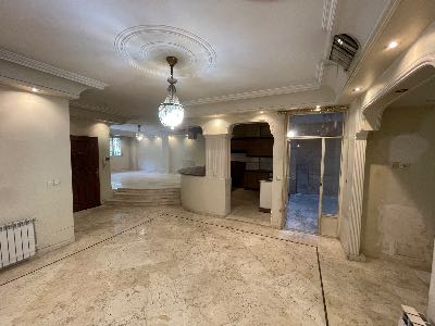 خرید آپارتمان شهرک غرب ۱۳۰ متری ۳ خوابه  ۲۰ ساله - 8021822