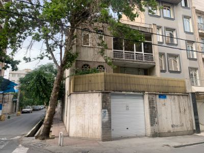 خرید کلنگی میدان شهدا بدون جواز