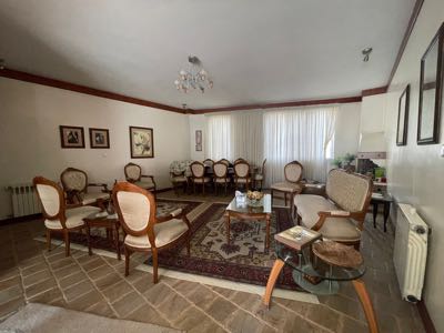 خرید آپارتمان ده ونک ۱۱۹ متری ۲ خوابه  ۲۰ ساله  - طبقه: اول - - 7801247