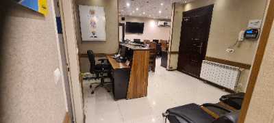 رهن و اجاره دفتر کار گیشا سند اداری ۱۳۰ متری ۵ خوابه  [قدیمی] - 7962148