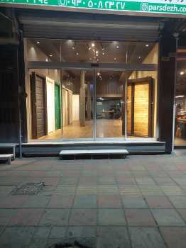 خرید کلنگی میدان رسالت بدون جواز دارای مغازه زمین: ۱۰۰م - 7915255