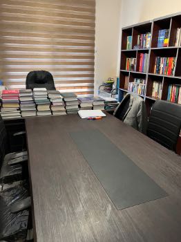 رهن و اجاره دفتر کار بلوار کشاورز مناسب کار ۹۰ متری ۳ خوابه - 7793059