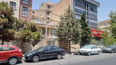 خرید مستغلات پونک تفکیک نشده  ۴۲۰م  -   ۲ ط    [قدیمی] - 7712160