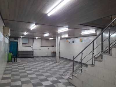 خرید مغازه ایران پارس ۱۰۰ متری ۲۰ ساله  - طبقه: زیرهمکف - - 7832061