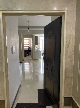 رهن کامل دفتر کار جمال زاده مناسب کار ۶۰ متری ۱ خوابه  ۵ ساله - 8020565