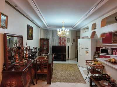 خرید آپارتمان مطهری ۸۵ متری ۲ خوابه  ۱۸ ساله  - طبقه: چهارم - - 7913167