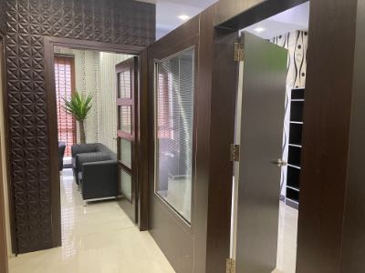 رهن و اجاره دفتر کار سند اداری بلوار مرزداران ۹۰ متری ۳ خوابه - 7750368