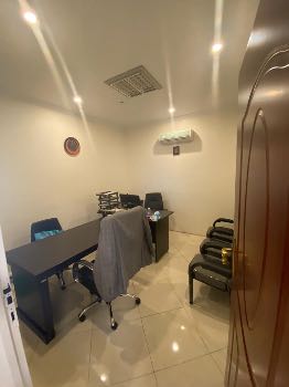 خرید دفتر کار آزادی سند اداری ۱۶۵ متری ۴ خوابه  [نوساز]  پایه - 7560579