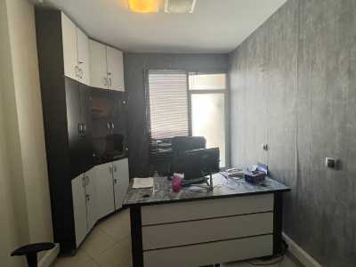 رهن و اجاره دفتر کار کریم خان مناسب کار ۵۵ متری ۳ خوابه - 7910879