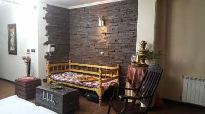 خرید آپارتمان مطهری ۱۱۰ متری ۲ خوابه  ۲۲ ساله  - طبقه: همکف - - 7914984