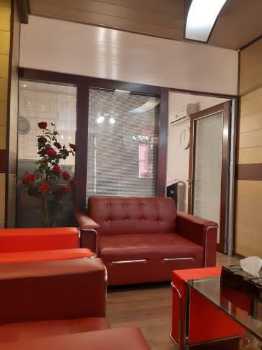 رهن و اجاره دفتر کار مناسب کار دردشت ۷۰ متری ۴ خوابه  ۱۰ ساله - 7740892