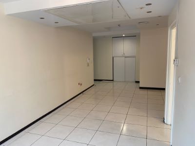 رهن و اجاره دفتر کار هنگام سند اداری ۷۰ متری ۱ خوابه  ۷ ساله - 7901197